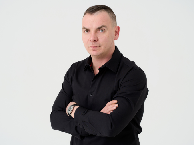 Zdjęcie Patryka Jasińskiego - Trenera Sprzedaży